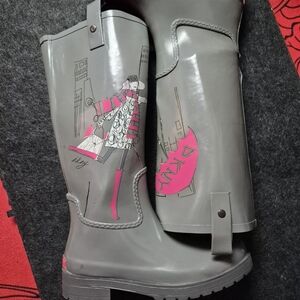 DKNYC Women's Gray and Pink Rain Boots